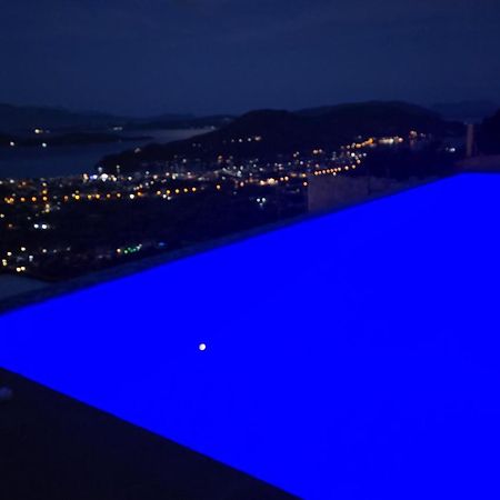 Desun Suites Kolonion Luaran gambar